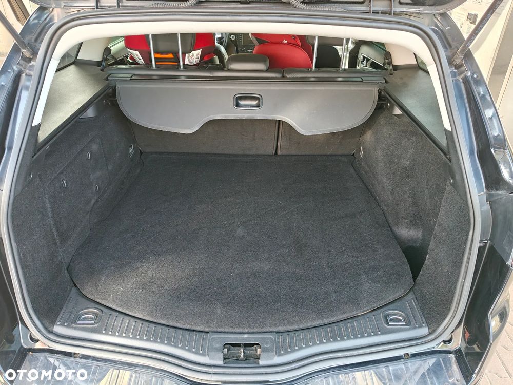 Ford Mondeo 2.0 TDCi Titanium S - 12