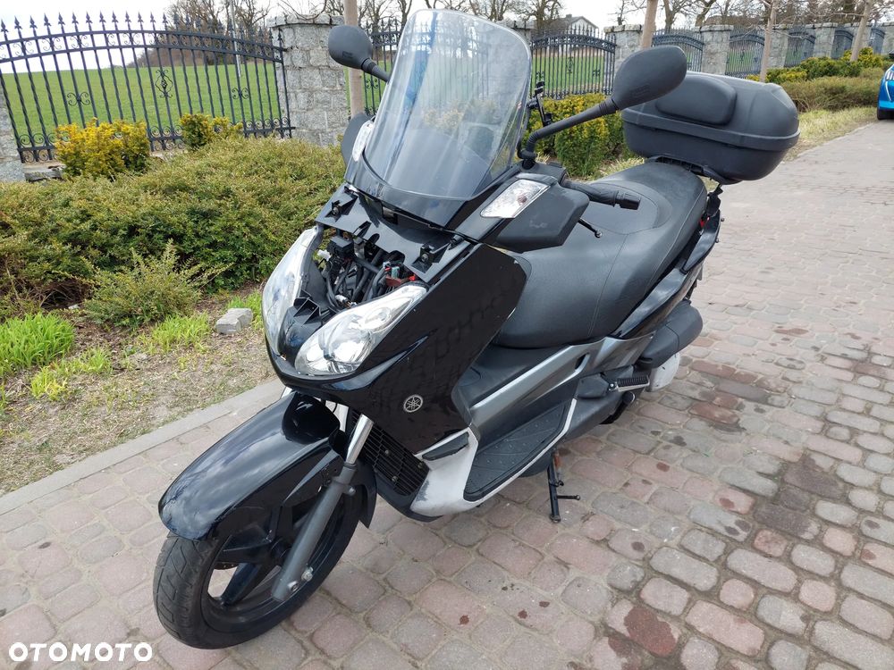 Yamaha X-max - 1