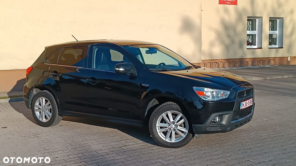 Mitsubishi ASX - 4