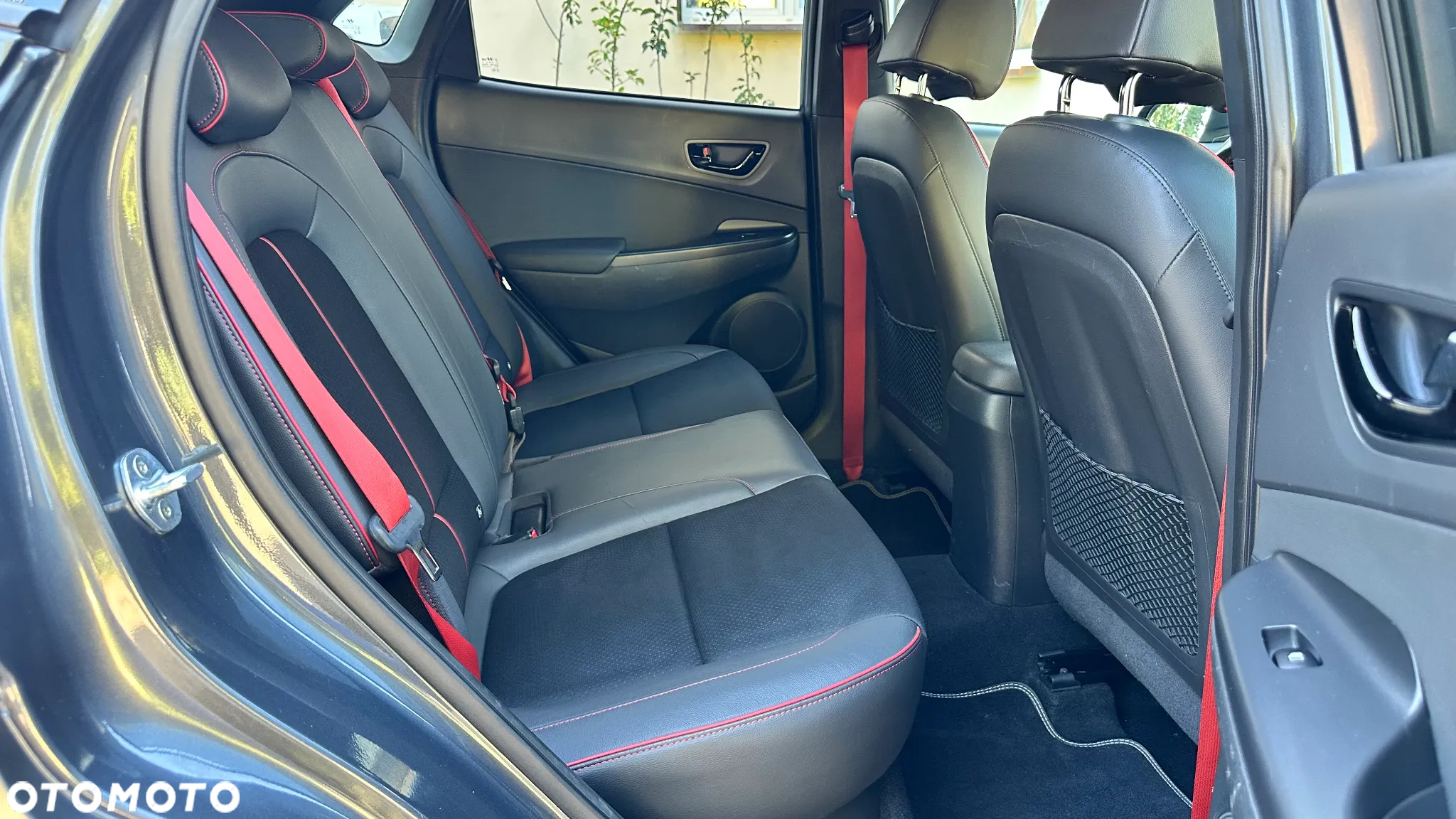 Hyundai Kona - 21