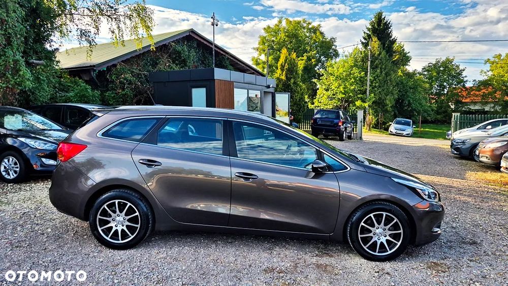 Kia Ceed 1.6 GDI XL - 10