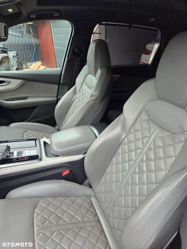Audi Q7 50 TDI quattro tiptronic S line - 25