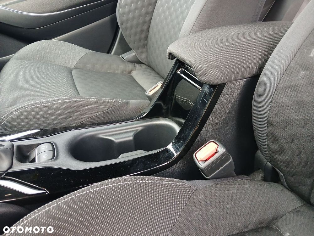 Toyota Corolla 1.8 Hybrid Comfort - 37