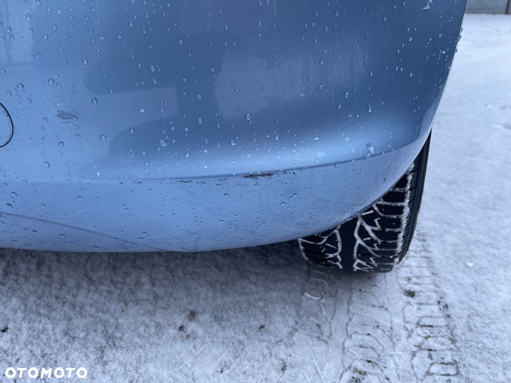 Opel Corsa 1.2 16V Essentia - 10