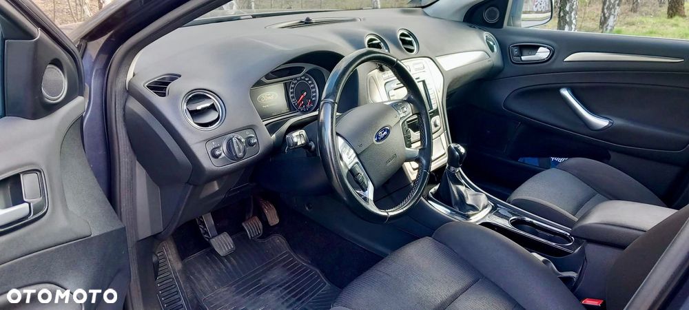 Ford Mondeo 2.0 Titanium - 9