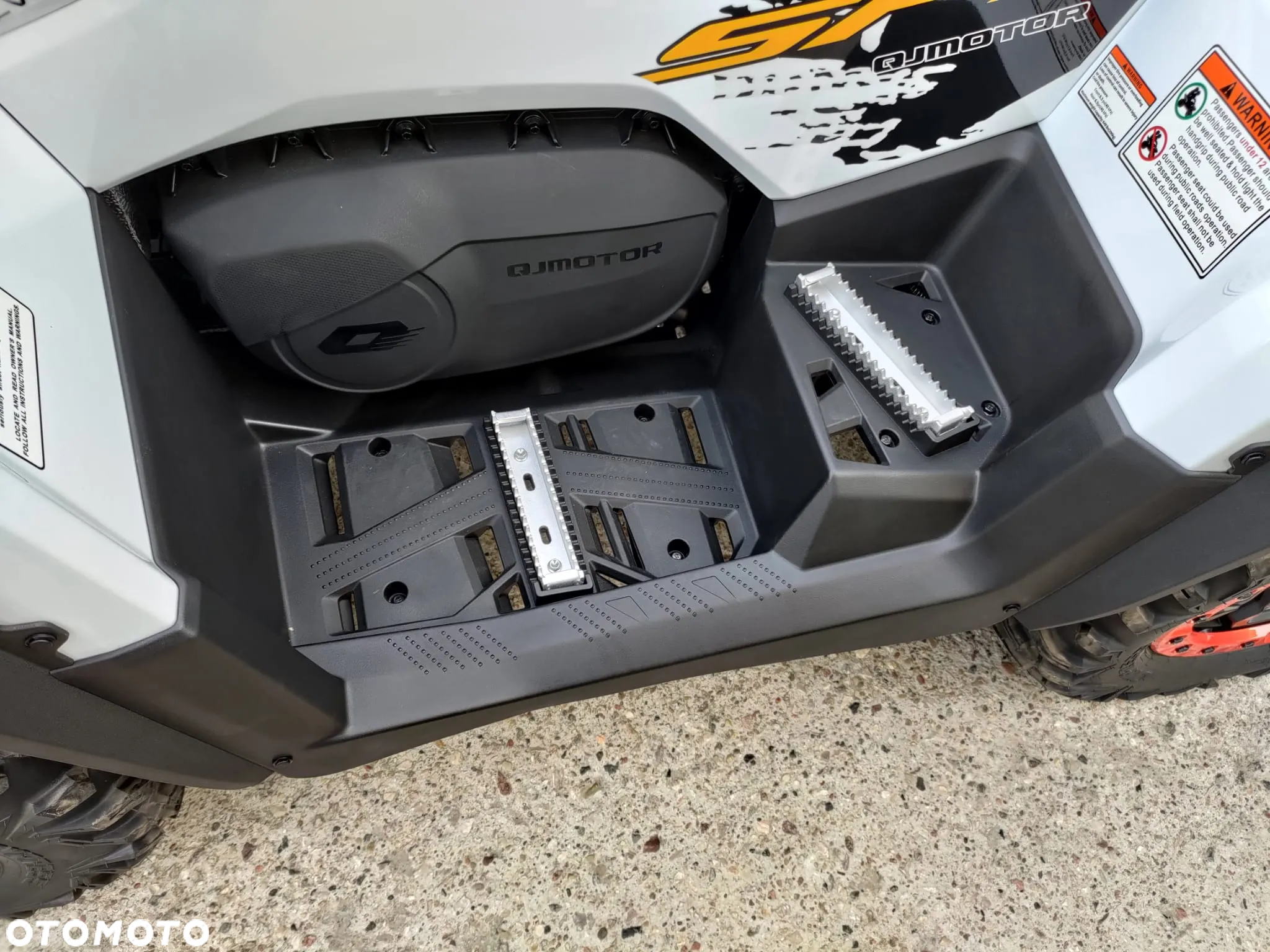 QJMOTOR SFA 1000 - 32