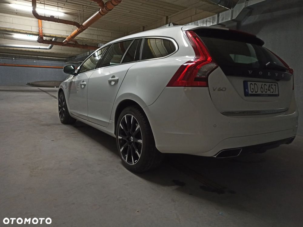 Volvo V60 - 2