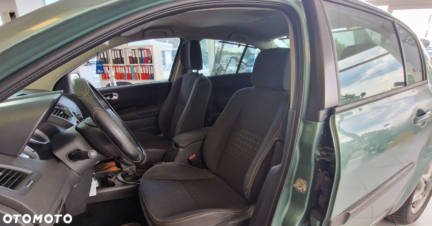 Renault Megane - 10