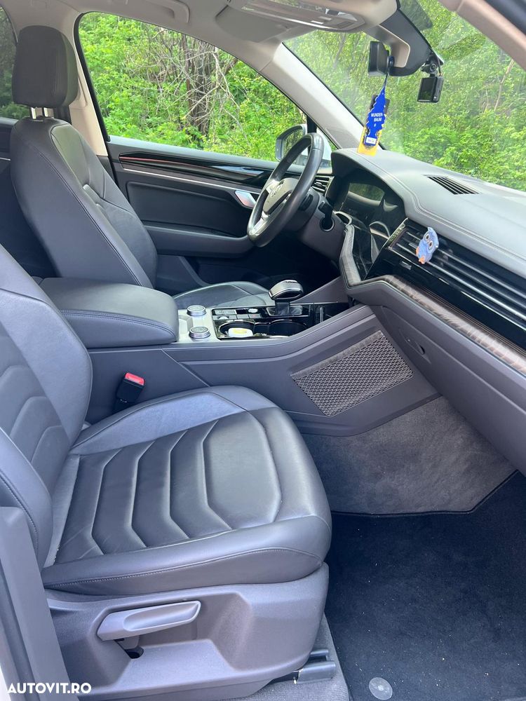 Volkswagen Touareg 3.0 V6 TDI 4Motion DPF Automatik R-Line - 10