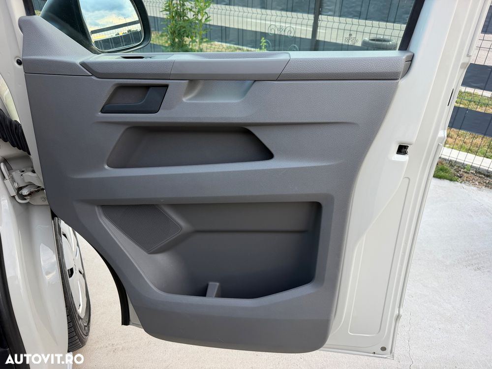 Volkswagen Transporter - 23