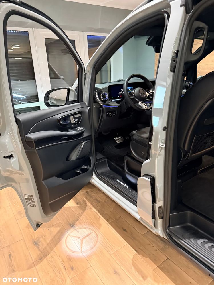 Mercedes-Benz Klasa V 300 d 4-Matic 9G-Tronic Exclusive (d³ugi) - 7