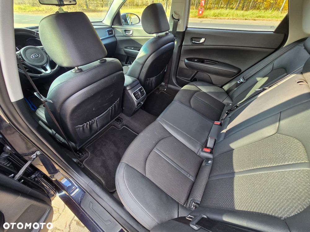 Kia Optima - 21