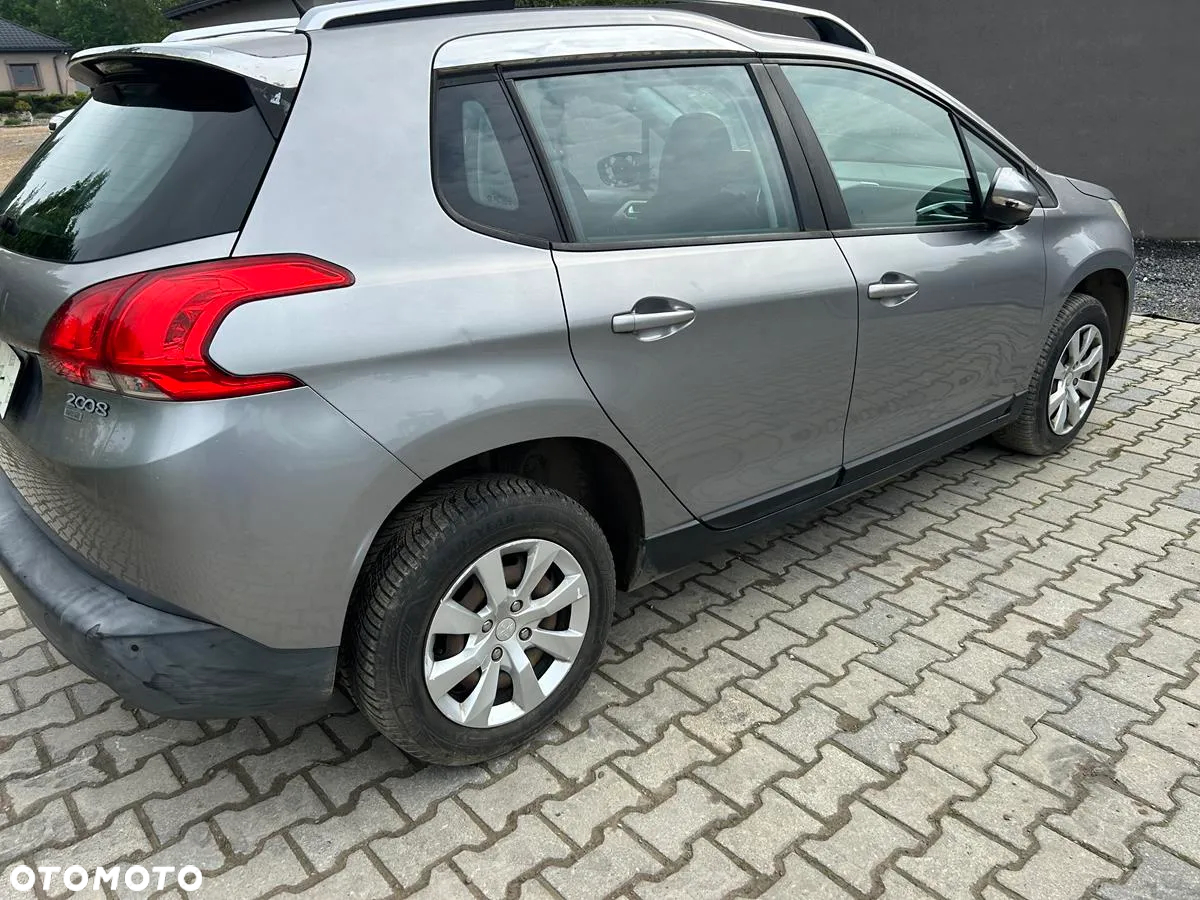 Peugeot 2008 1.6 e-HDi Allure S&S - 6