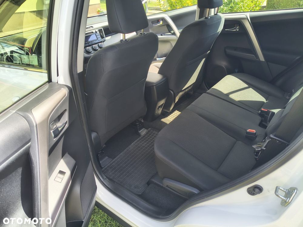 Toyota RAV4 2.0 Active 4x4 - 12