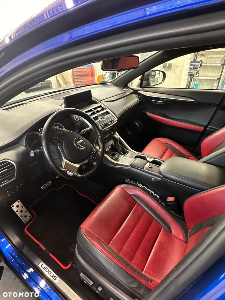 Lexus NX 300 GPF F Sport AWD - 3