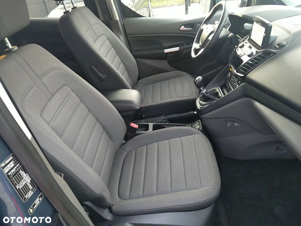 Ford Tourneo Connect - 9