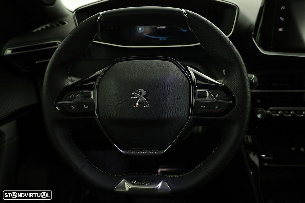 Peugeot e-2008 50 kWh GT - 16