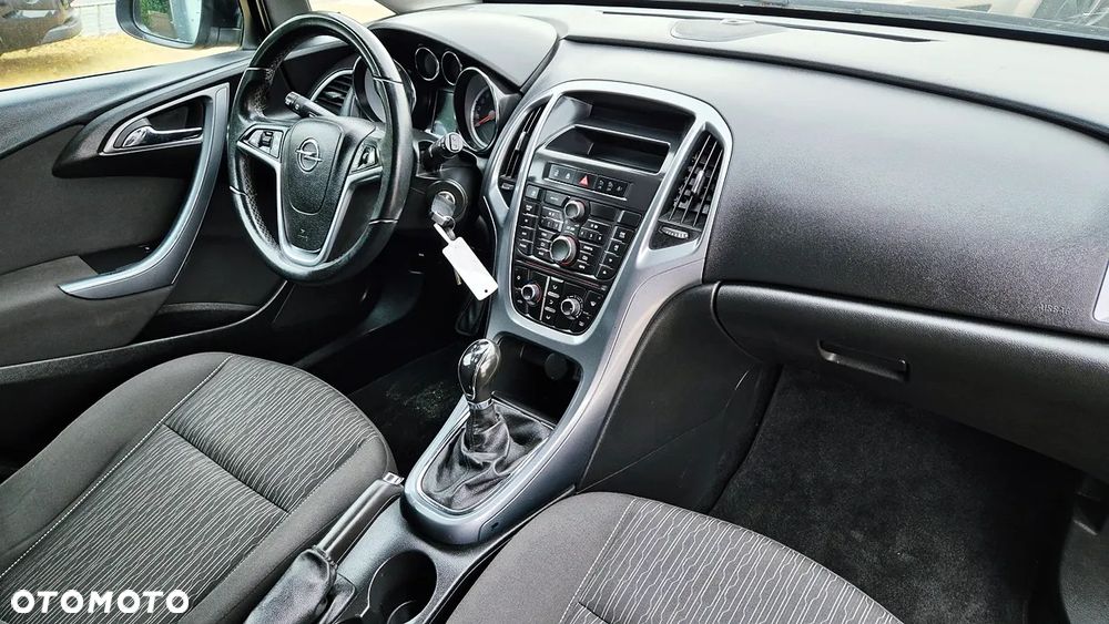 Opel Astra 1.4 Turbo Color Edition - 37