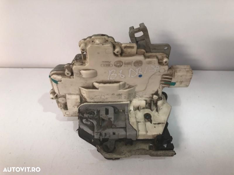 Broasca usa dreapta spate 8k0839016 Audi Q5 8R [2008 - 2012] - 3