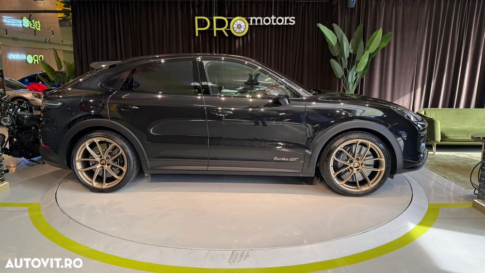 Porsche Cayenne Coupe - 4