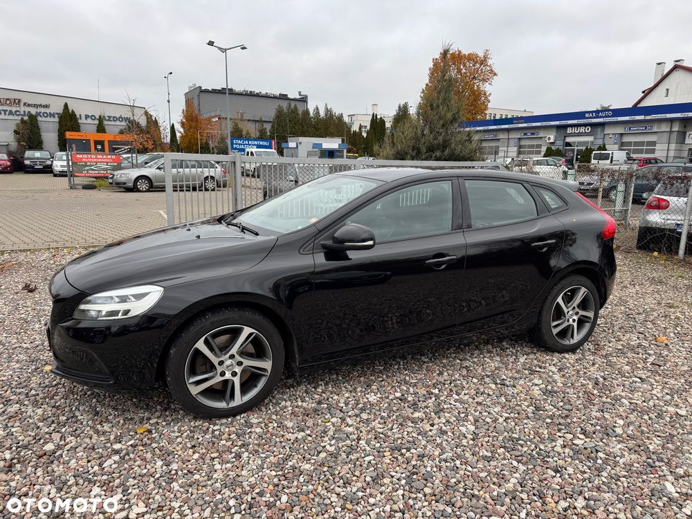 Volvo V40 D3 Geartronic Momentum - 6