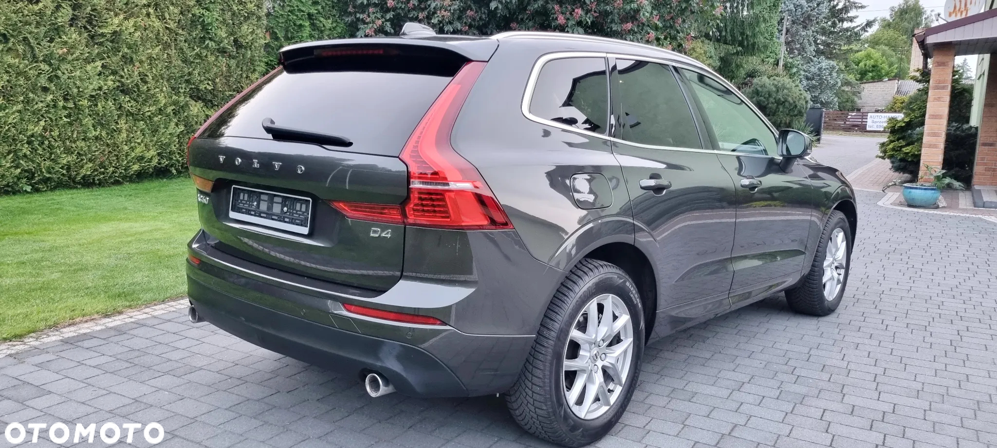 Volvo XC 60 D4 Geartronic Momentum Pro - 9