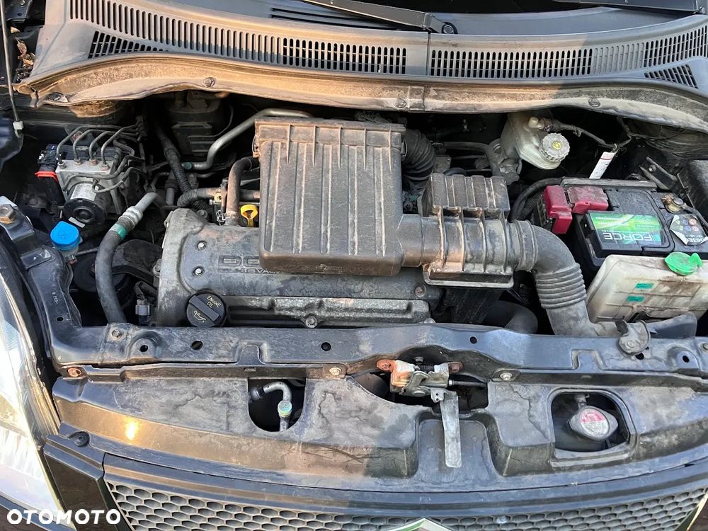 Suzuki Swift - 5