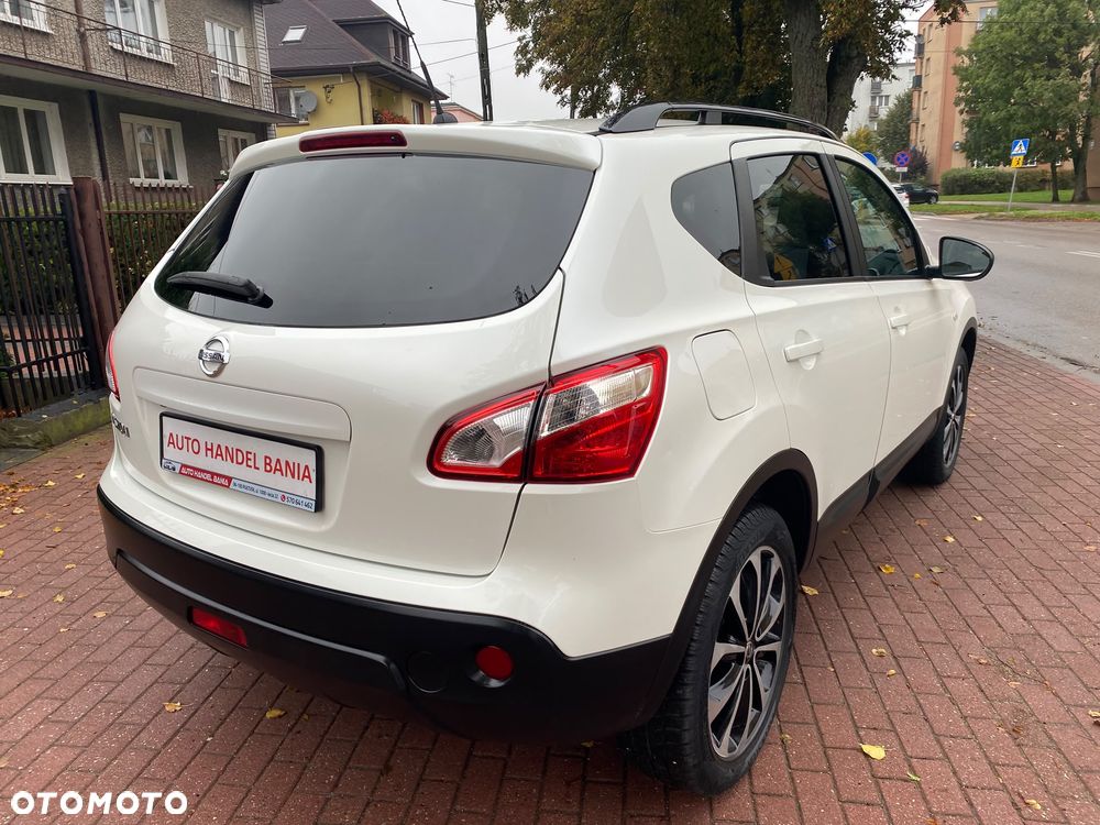 Nissan Qashqai 1.6 360 - 24