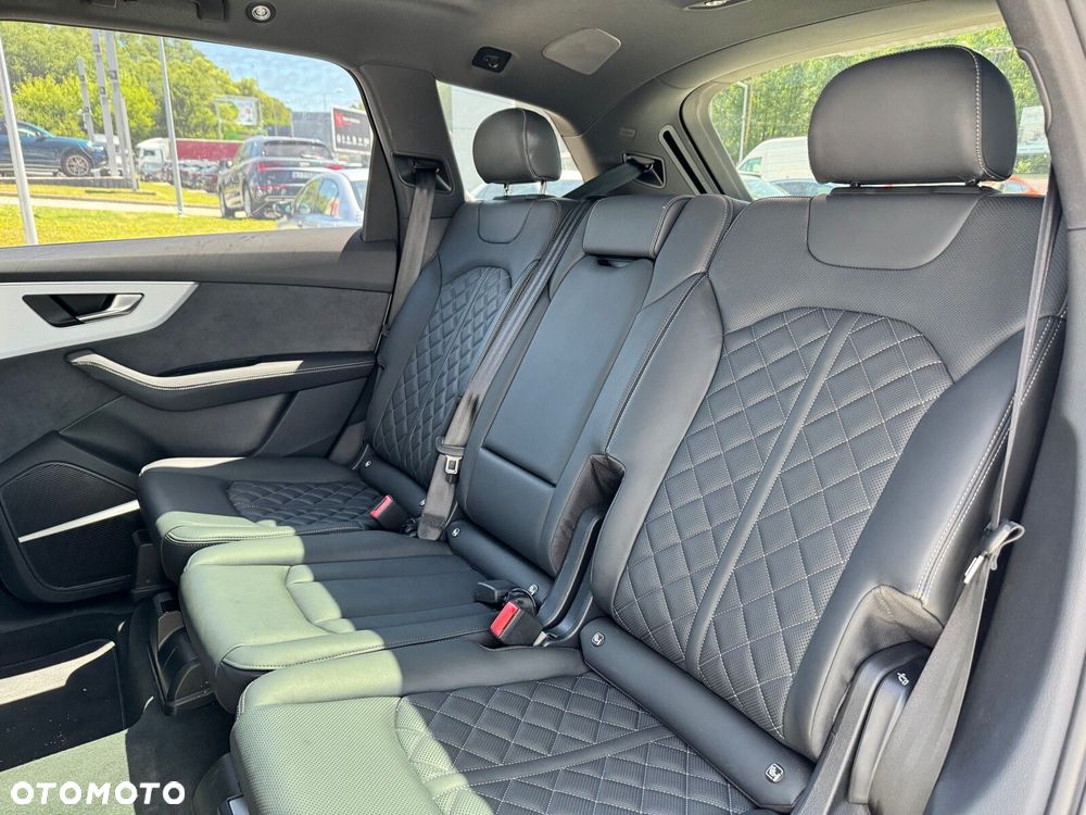 Audi Q7 - 18