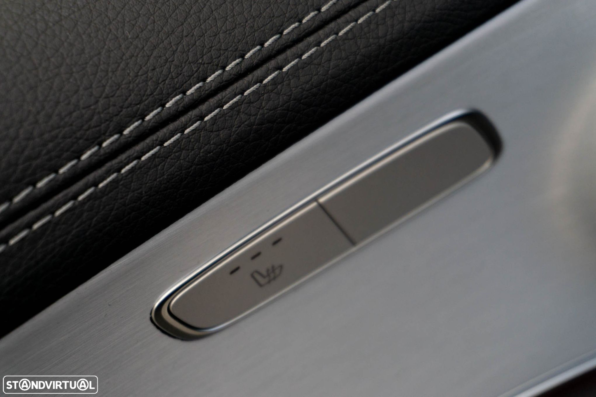 Mercedes-Benz E 300 de AMG Line - 45