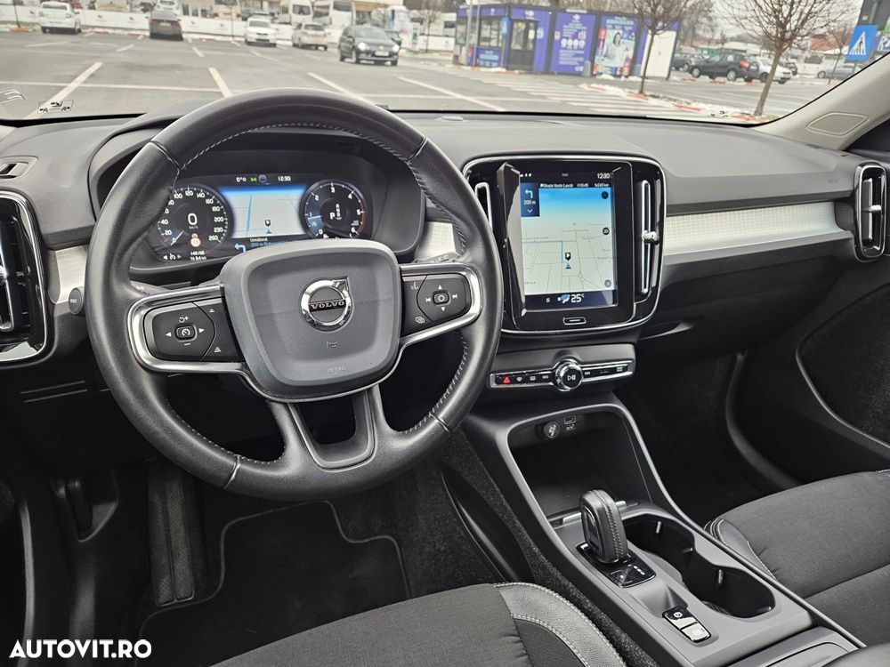 Volvo XC 40 D3 Momentum Pro - 3