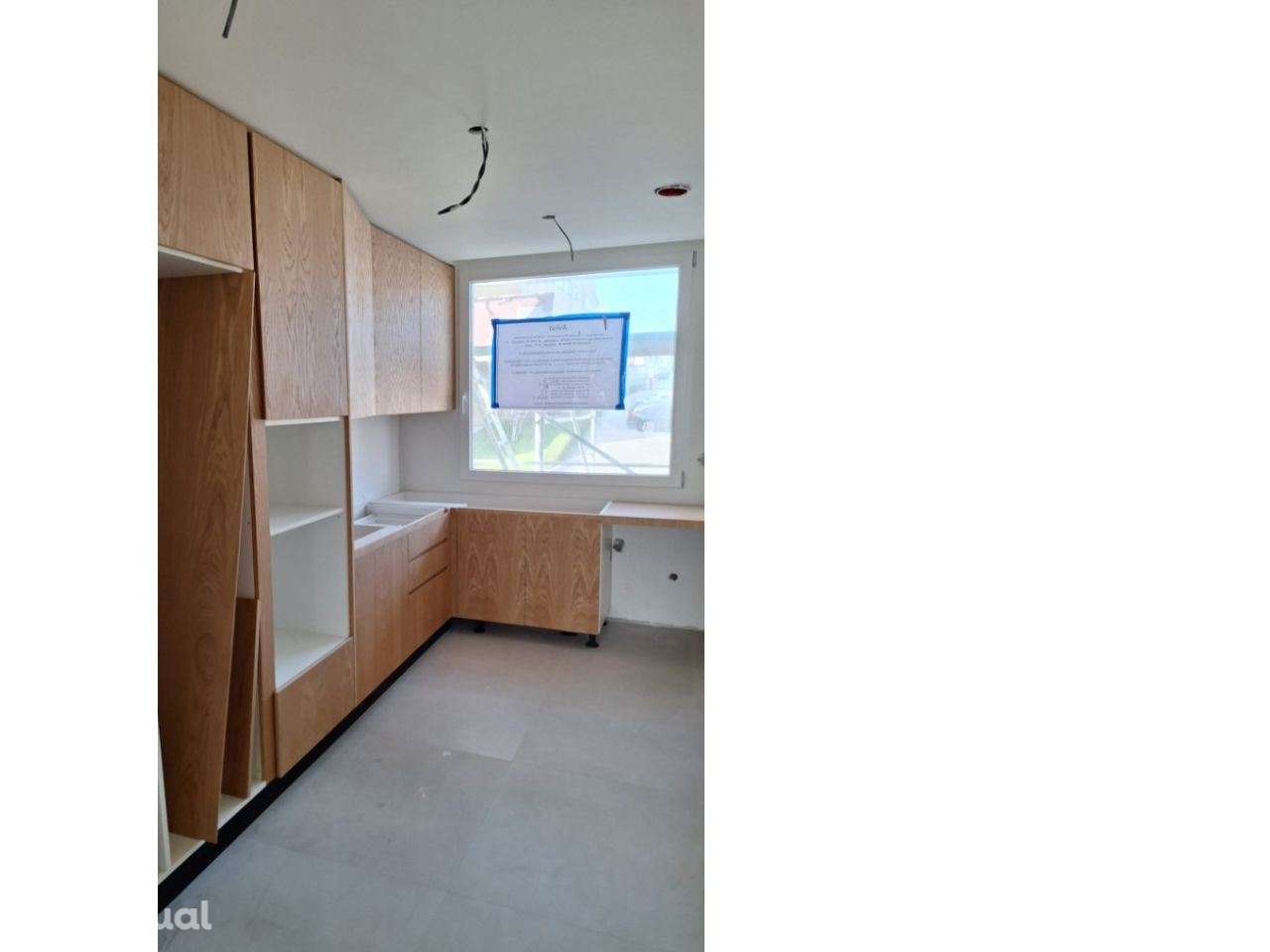 Moradia T3+1 em Leça do Balio - próximo metro - Grande imagem: 2/3