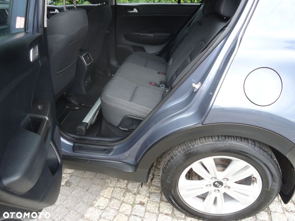 Kia Sportage 1.6 GDI L 2WD - 17