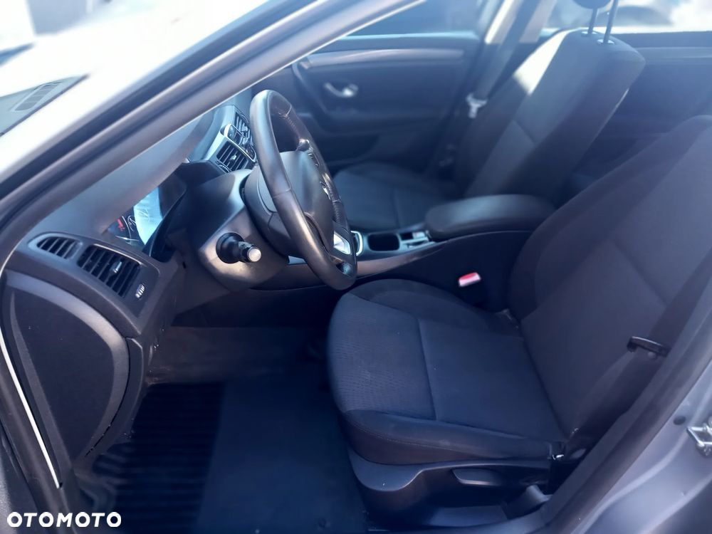 Renault Laguna 1.6 16V 110 Expression - 17