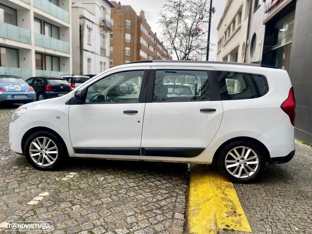 Dacia Lodgy 1.5 Blue dCi Comfort 7L - 10