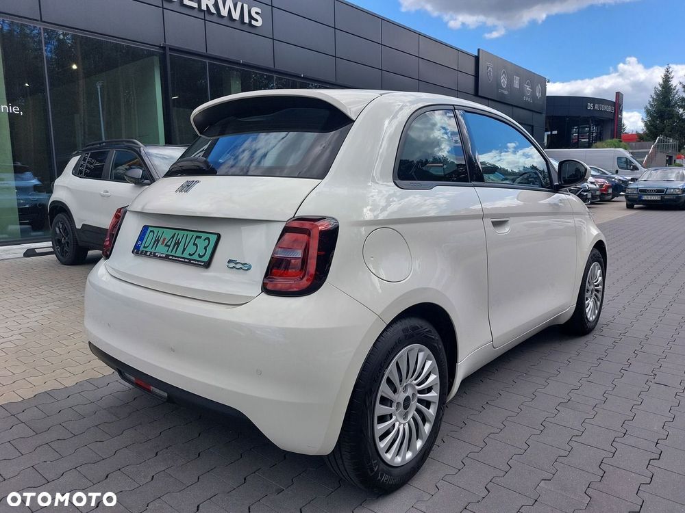 Fiat 500e - 9
