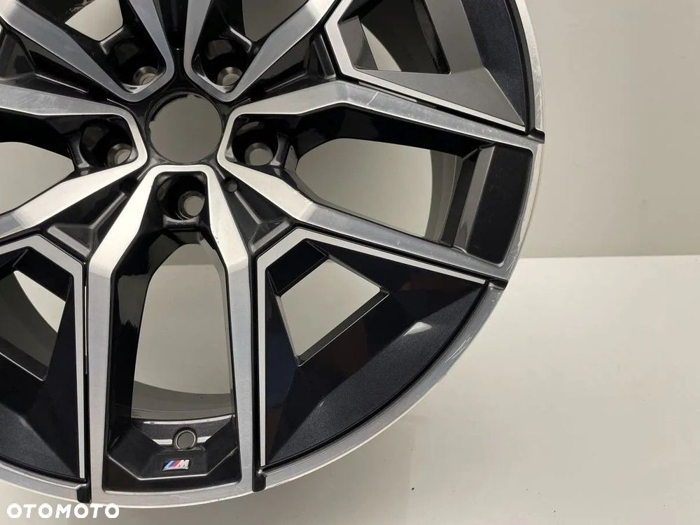 Felga aluminiowa BMW Seria 5 G60 G61 i5 19 8.5J 5x112 ET29 5A324E2 - 3