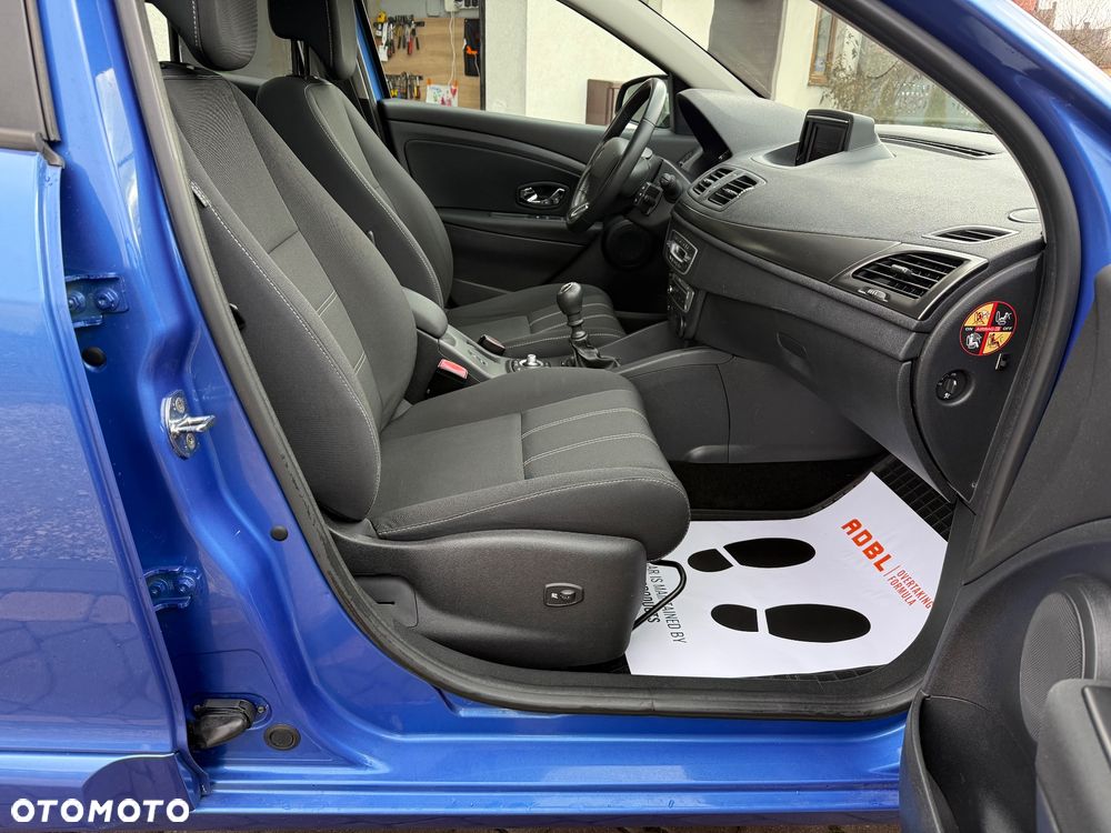 Renault Megane ENERGY TCe 115 Start & Stop Bose Edition - 16