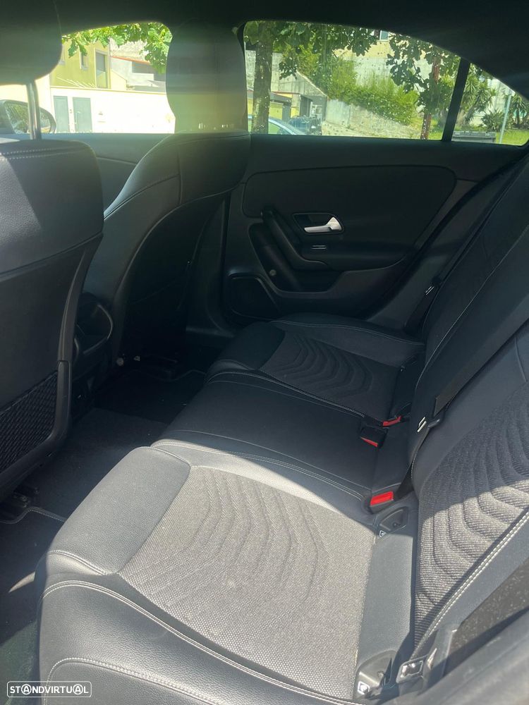 Mercedes-Benz A 180 Limousine - 11