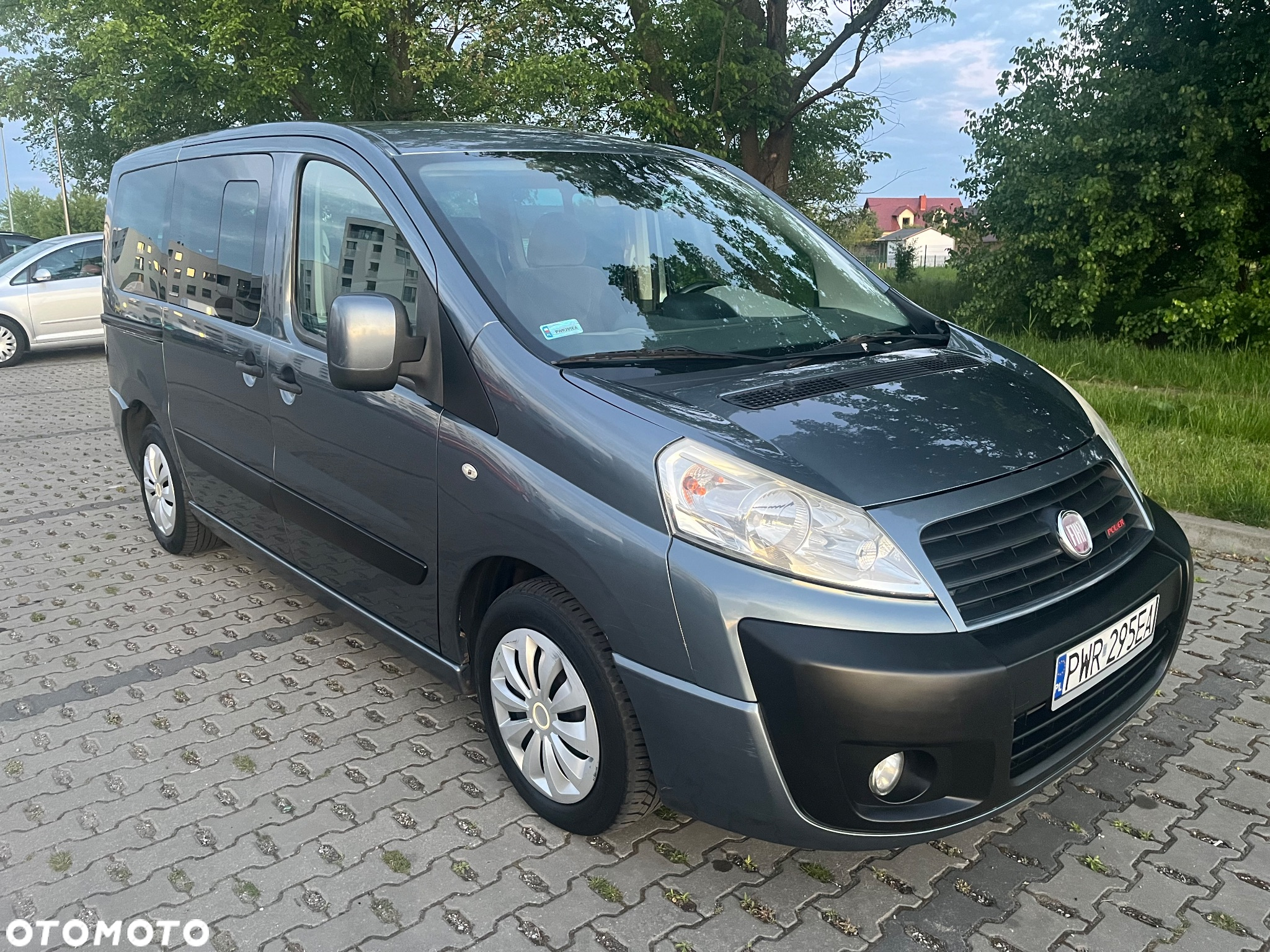 Renault Scenic ENERGY dCi 110 EXPERIENCE - 29