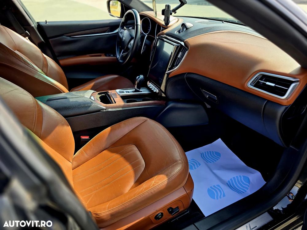Maserati Ghibli - 7