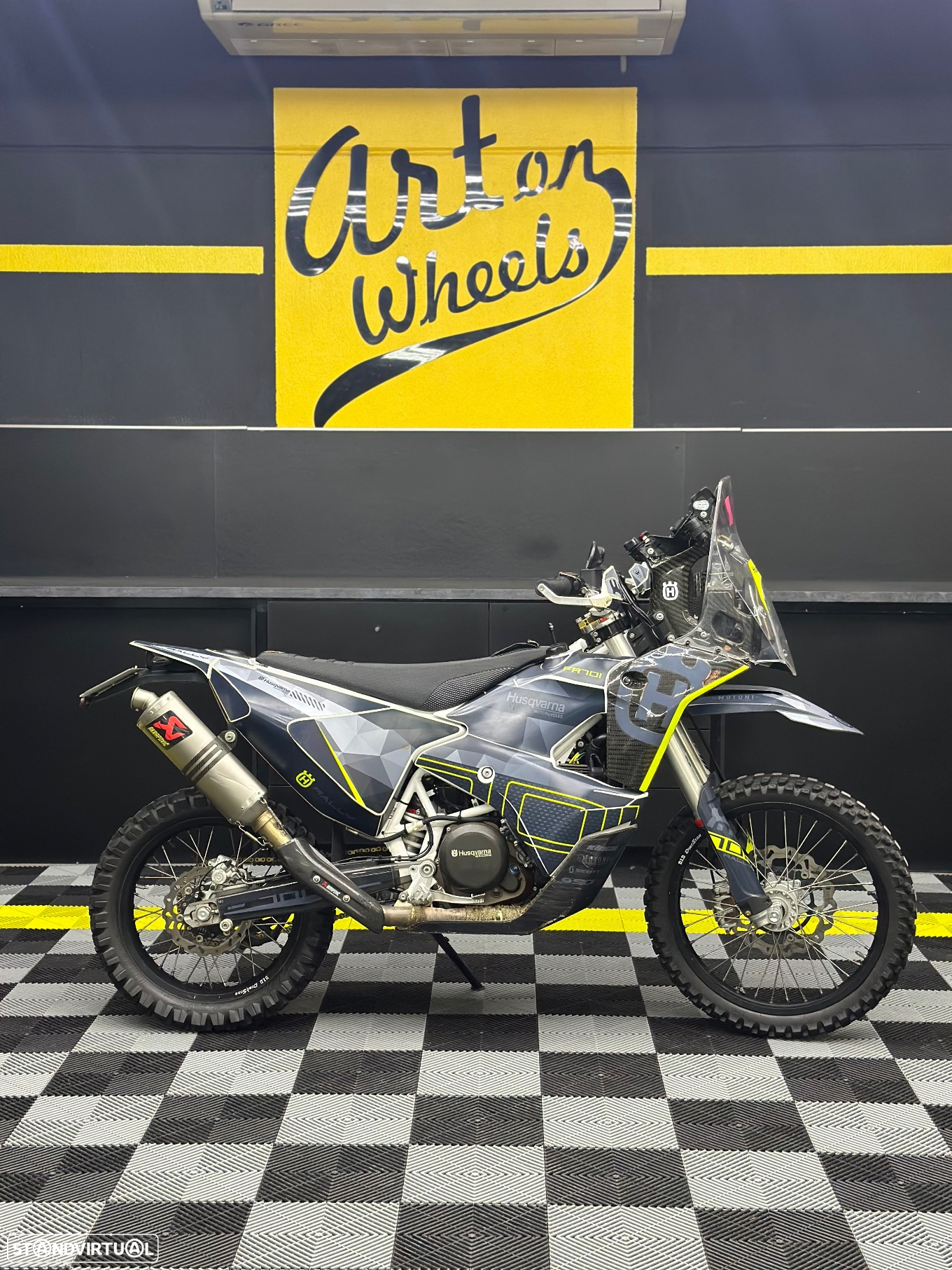 Husqvarna 701 Enduro 701 Enduro - 13