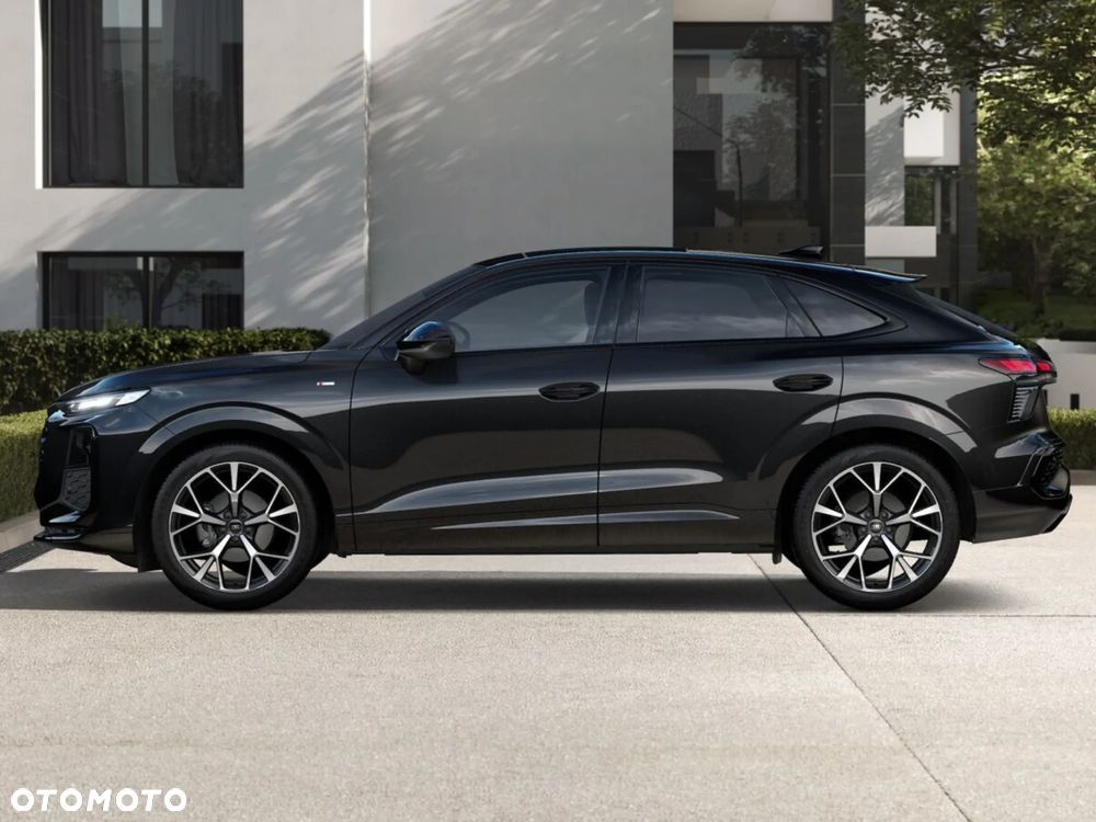 Audi Q3 Sportback - 4