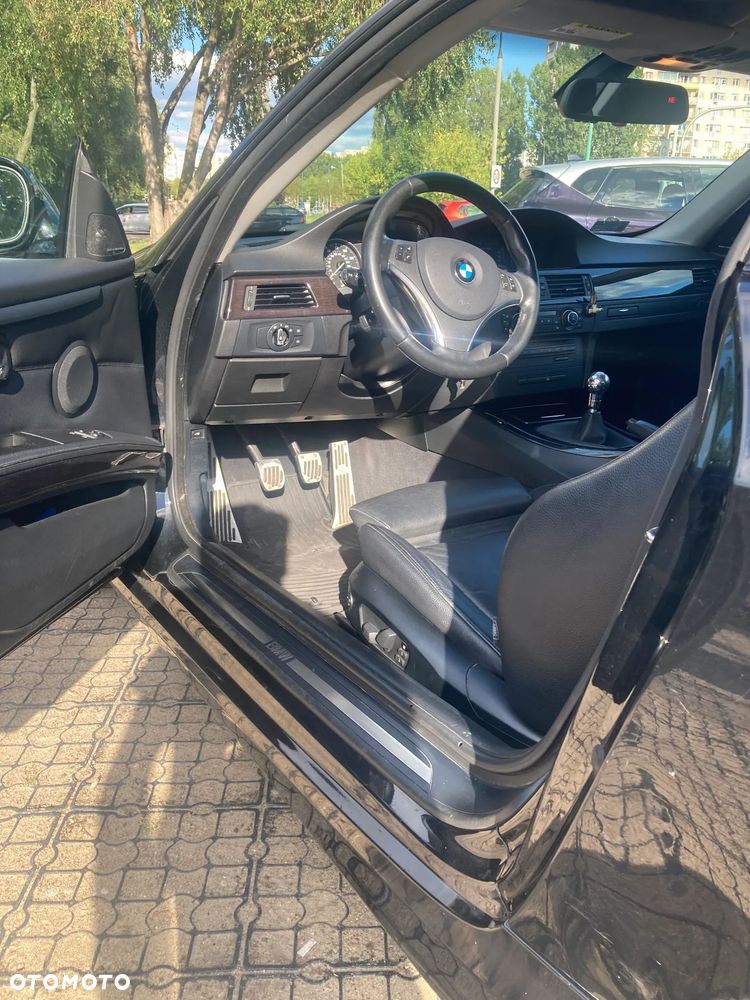 BMW Seria 3 330xi - 8