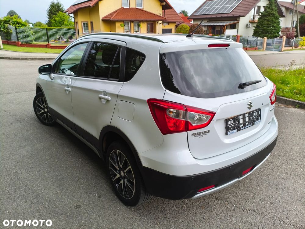 Suzuki SX4 S-Cross 1.6 DDiS 4x4 Comfort - 16