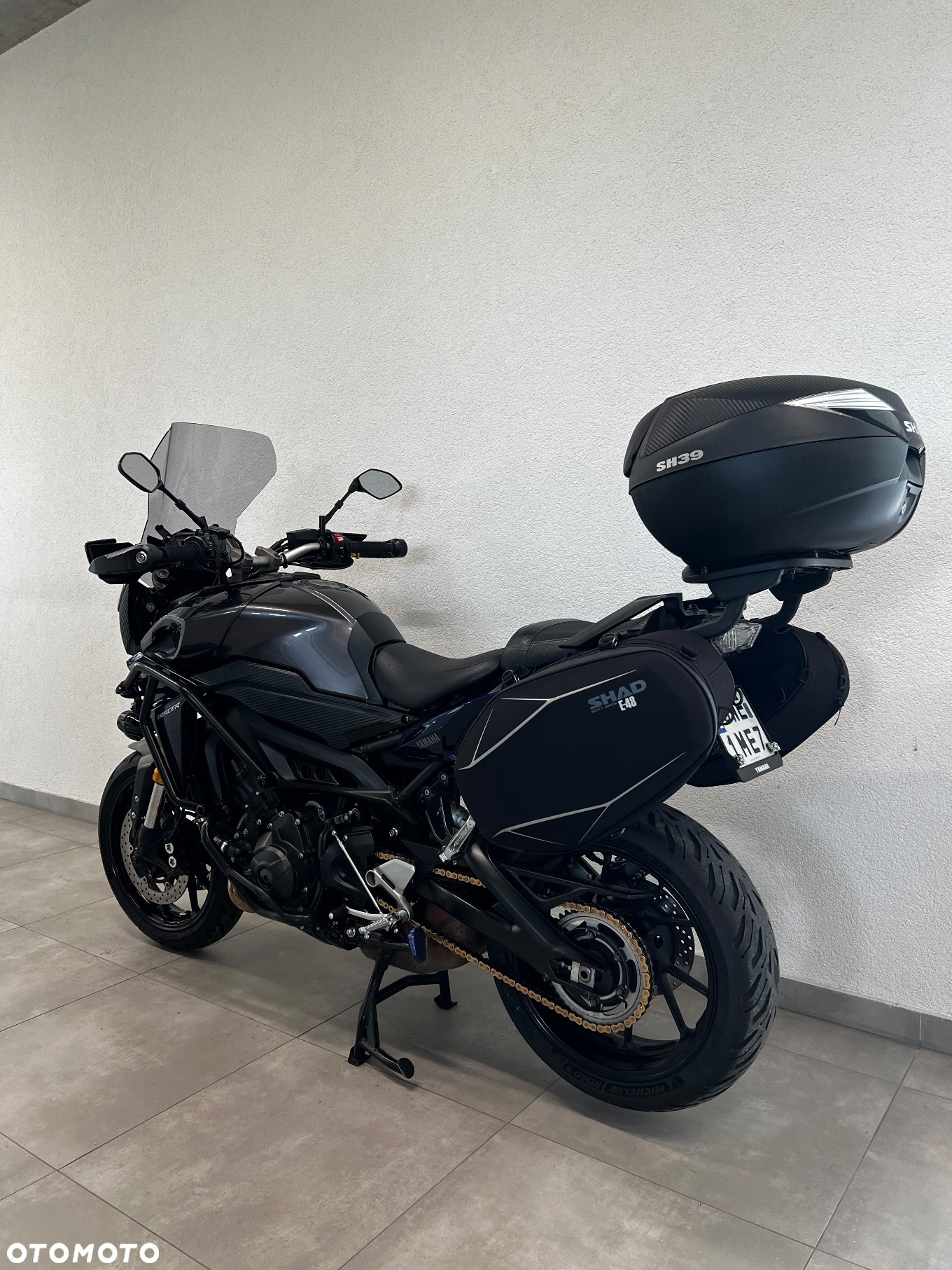 Yamaha MT - 8