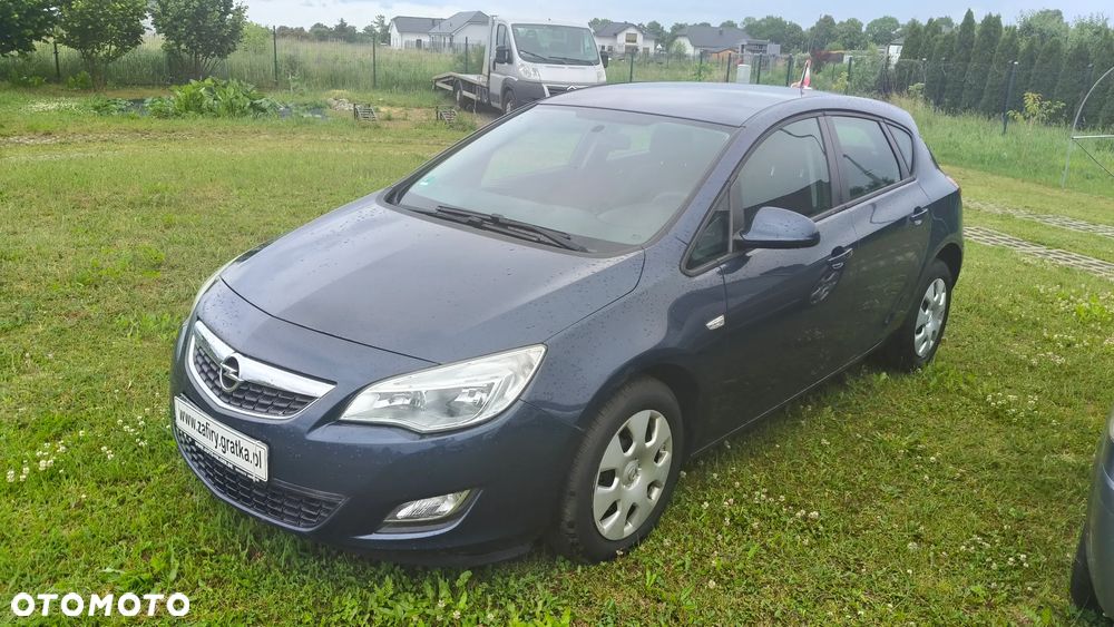 Opel Astra 1.4 EcoFLEX Design Edition - 1