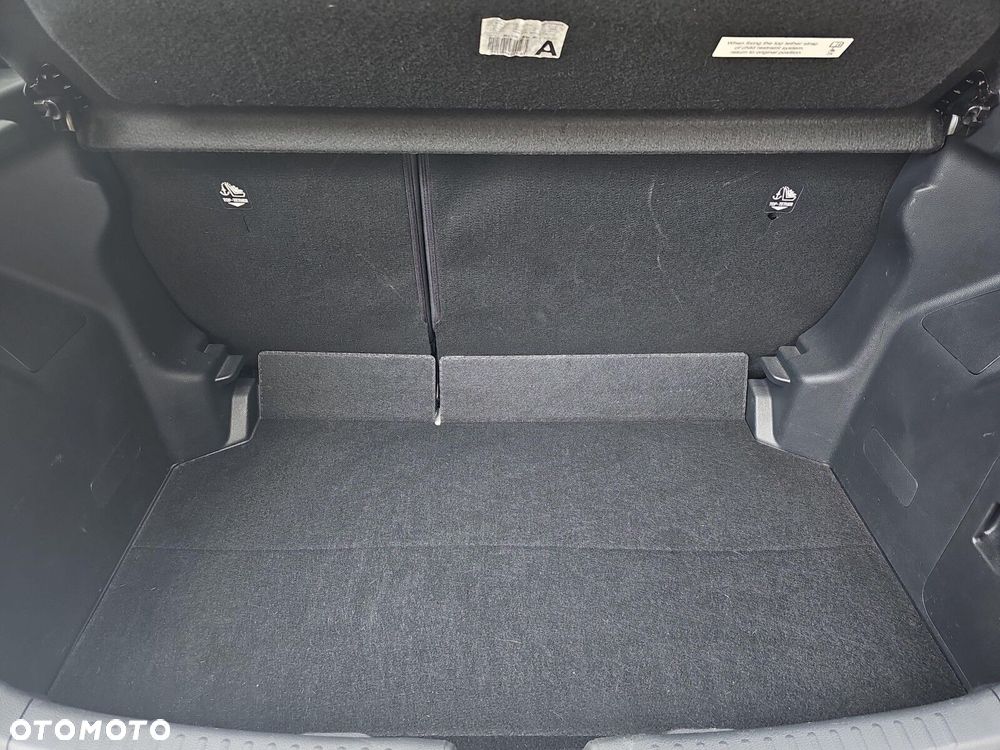 Toyota Yaris Hybrid 1.5 Comfort - 32