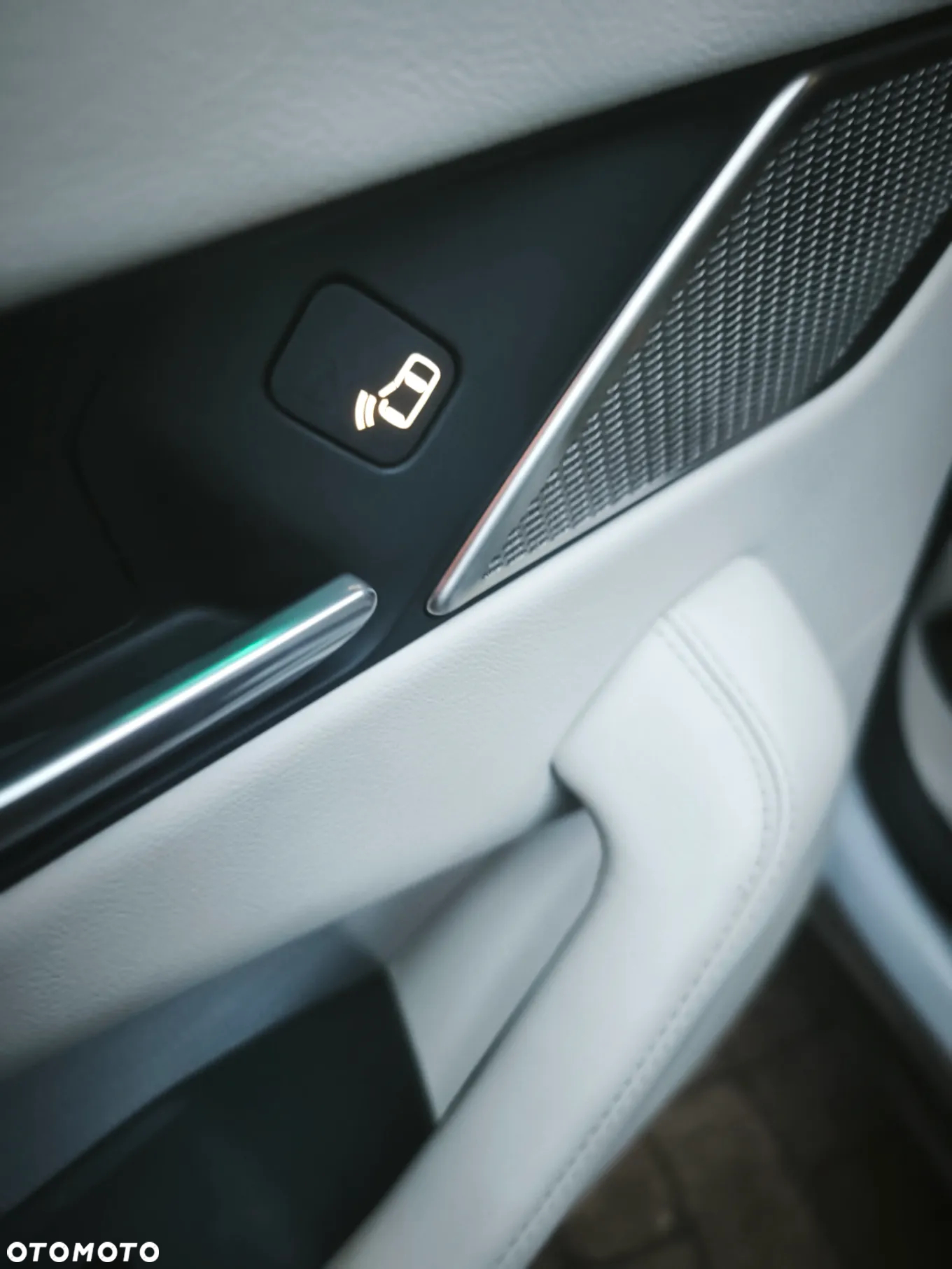 Jaguar I-Pace EV400 AWD HSE - 13