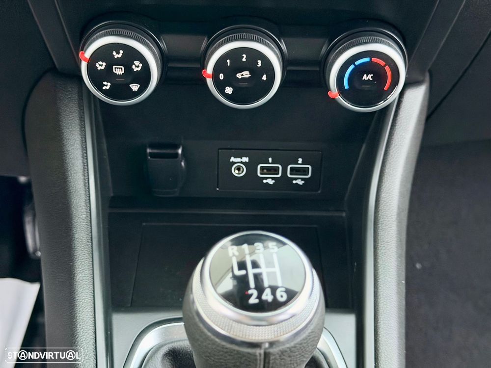 Renault Captur 1.0 TCe Evolution - 42